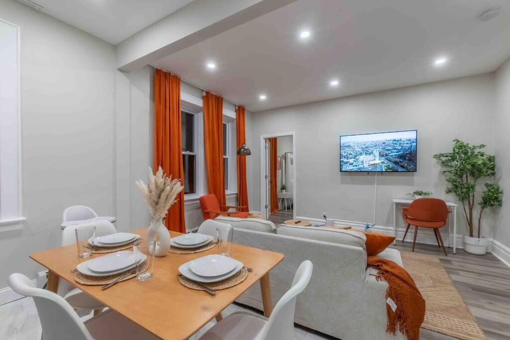 Pumpkin Premise By Airport, 5 Beds, Sleeps 8, Book 7 Days, Get 20 Percent Off Appartement Newark Buitenkant foto